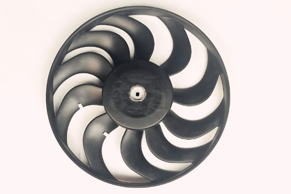 冷卻風(fēng)葉的仿生設(shè)計與降噪方法 圖2